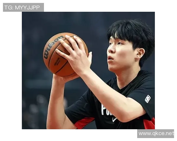 杨瀚森NBA杯赛最后时刻登场表现平平仅获1篮板未能得分