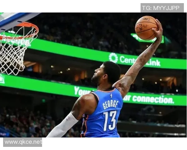 怪物级表现文班在空中接球扣篮展现惊人力量与技巧视觉冲击力十足